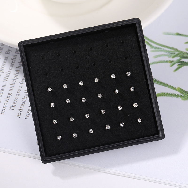 24 adet/kutu Kristal Burun Hal - Body Jewelry Jewelry Box incelemesi ve fiyatı